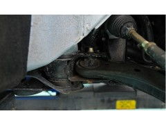 連桿 連接汽車工業與精細化供應的關鍵部件